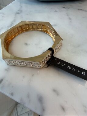 Bracelet or Bangle